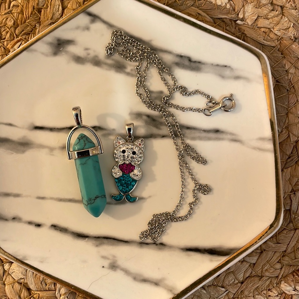 Cute necklace set